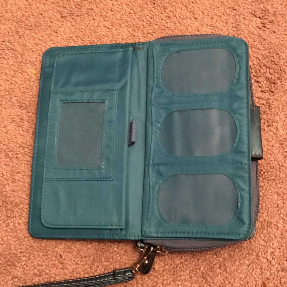 Wallet - Picture 5 of 7